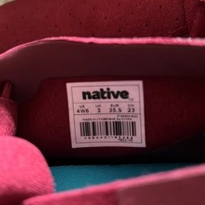 Native women size 6 shoes